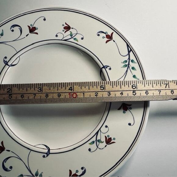 Mikasa Annette Bread&Butter Plates, Set of 10 Intaglio Red Flowers, Blue Scroll - Picture 7 of 10